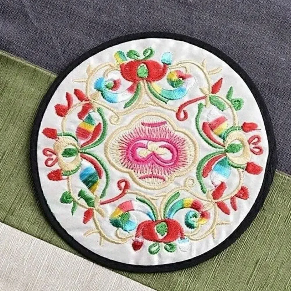 4pc Set Embroidered Cloth Table Mats  Durable Protective Coasters Assorted